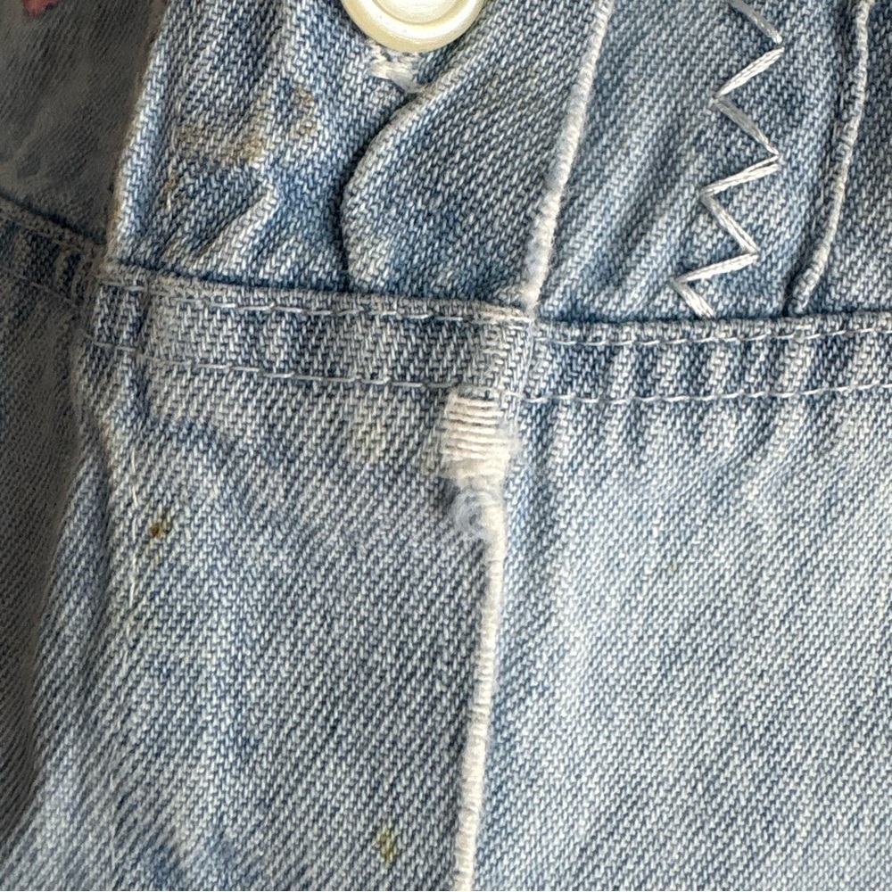 Vintage Capacity Denim Embroidered Short Sleeve Button Up Top - Size Medium - Picture 7 of 9